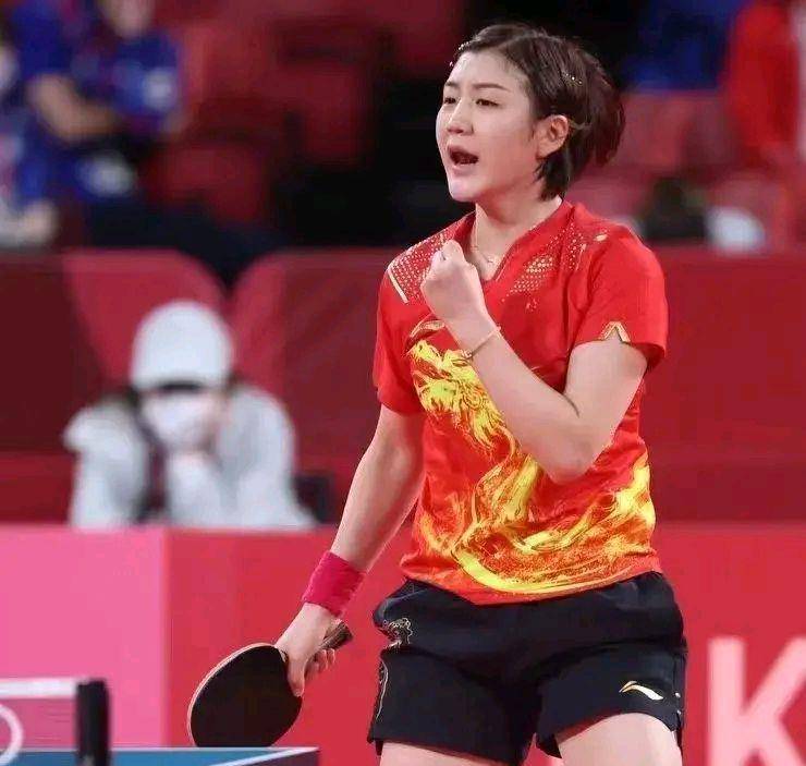 蒙上了一层 蒙上了一层