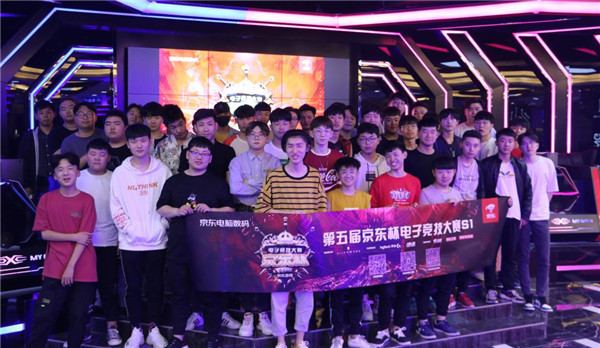 供了宝贵的 供了宝贵的